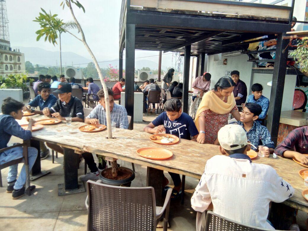 Hotel Swathi 霍斯佩特 外观 照片